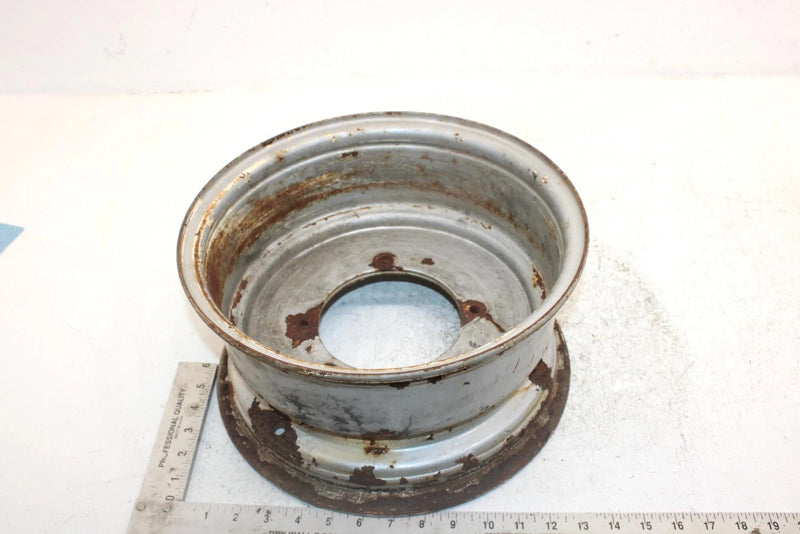 1991 Polaris Trail Boss 350l Oem Front Wheel Rim 1520159-117 AP172