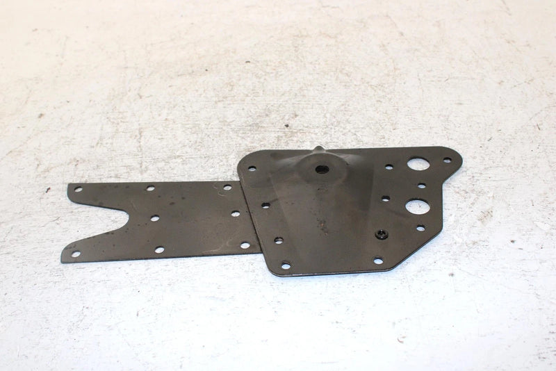 2000 Polaris Classic Touring Oem Right Suspension Bracket 1012440-067 SP54