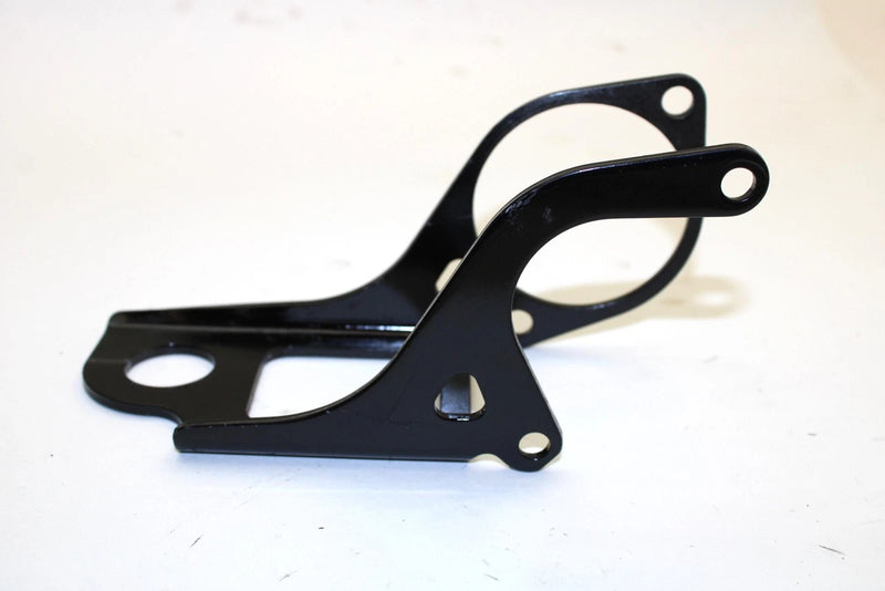 1990 Yamaha Phazer Ii Oem Engine Bracket 2 (Black) 8V0-21419-00-00 Q2591
