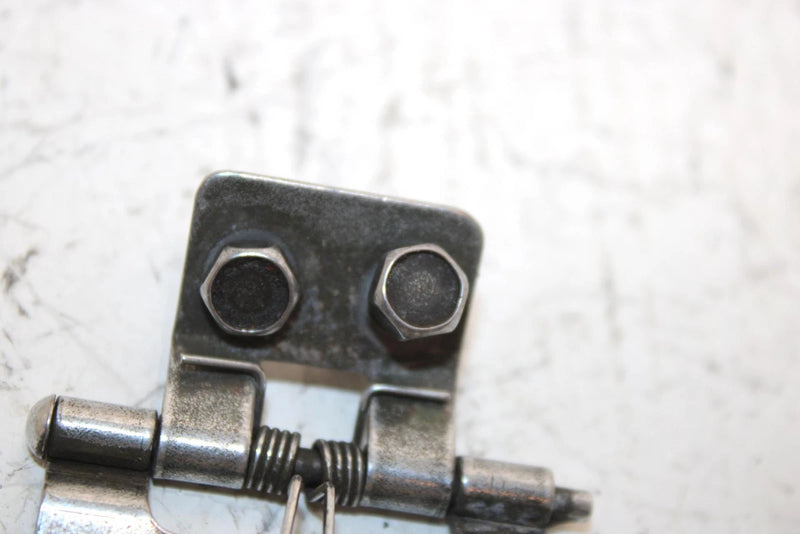 88 Yamaha Excel Iii Oem Storage Box Hinge 8K4-77470-00-00 SY12