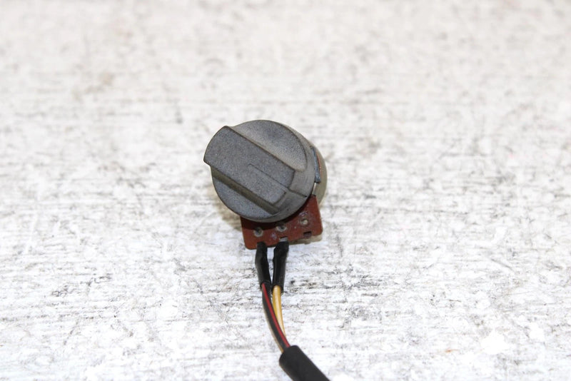 1996 Yamaha Vmax 600 Oem Hand Warmer Switch 8CR-87283-00-00 SY29