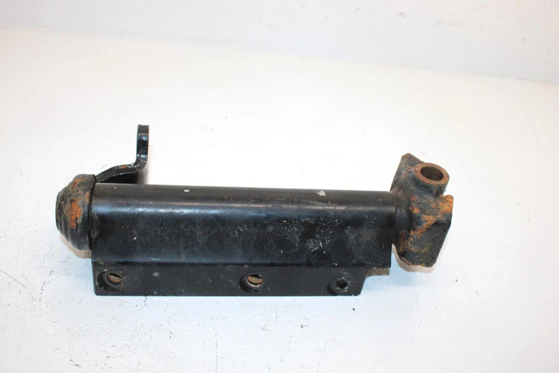 97 Arctic Cat Thundercat Oem Right Steering Spindle 0703-480 SA71