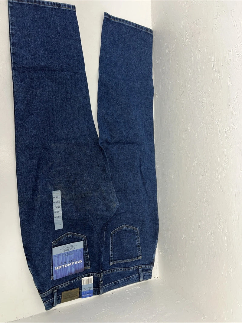 New Men’s Wrangler Blues Relaxed Fit Dress Easy Denim Jeans. 16x32 K-13