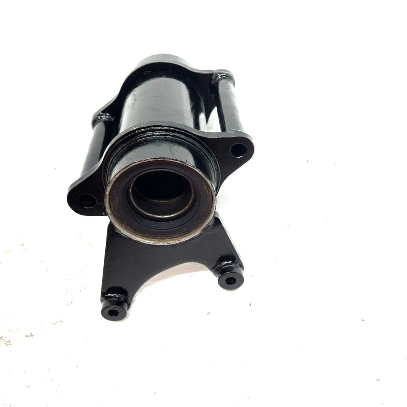 1996 Yamaha Warrior 350 OEM Rear Axle Housing 3GD-25311-11-35 AY60