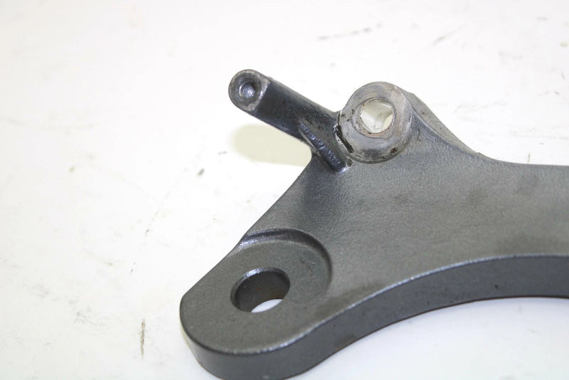 96 Yamaha Wave Raider 760 OEM Right Engine Mount 6R7-21425-01-00 JY1 