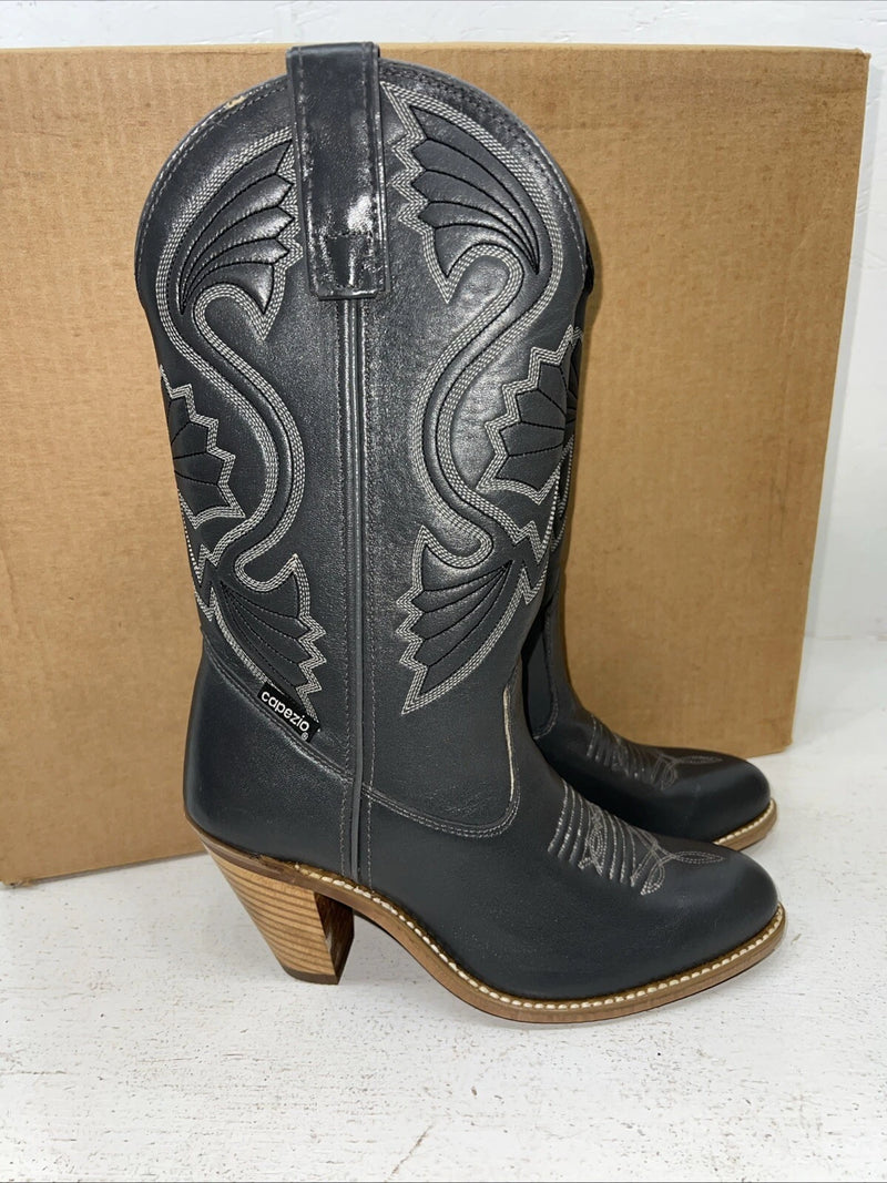New Womans Grey Capezio Fashion Cowboy Boots. L 702 6.5 6 1/2 M. 19-128