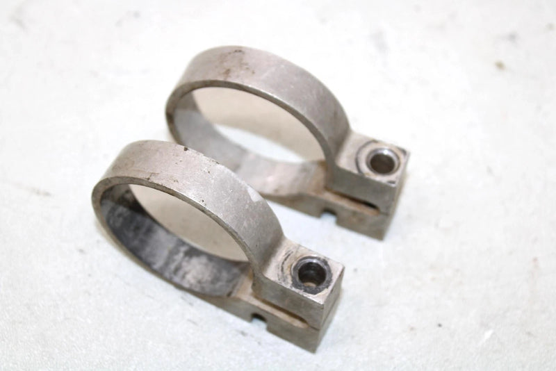 2005 Polaris Predator 500 Oem Shock Reservior Clamp Pair 5132968 AP3