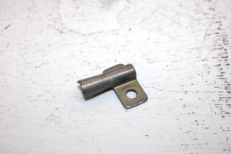 1986 Honda Atc 200 Sa Oem Seat Latch Mount Bracket 77106-958-000 AH59