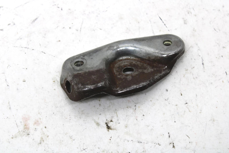 1983 Yamaha Excel Iii Oem Right Skid Mount Bracket 8A5-47426-00-00 SY133