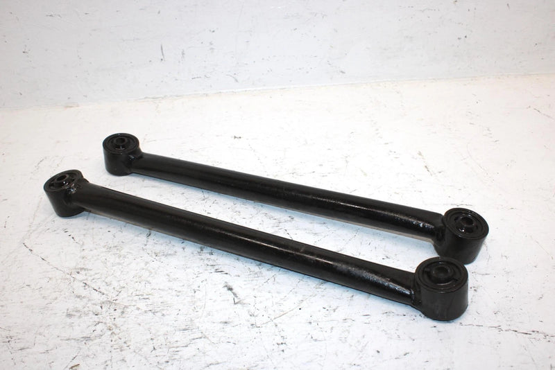 1998 Arctic Cat 454 Oem Rear Axle Trailing Arm Pair 0504-001 AA3