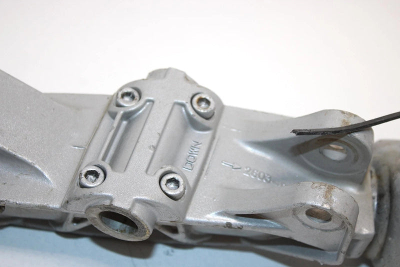 07 Arctic Cat F1000 Efi Oem  Steering Knuckle Set 2703-220 2703-221 SA252