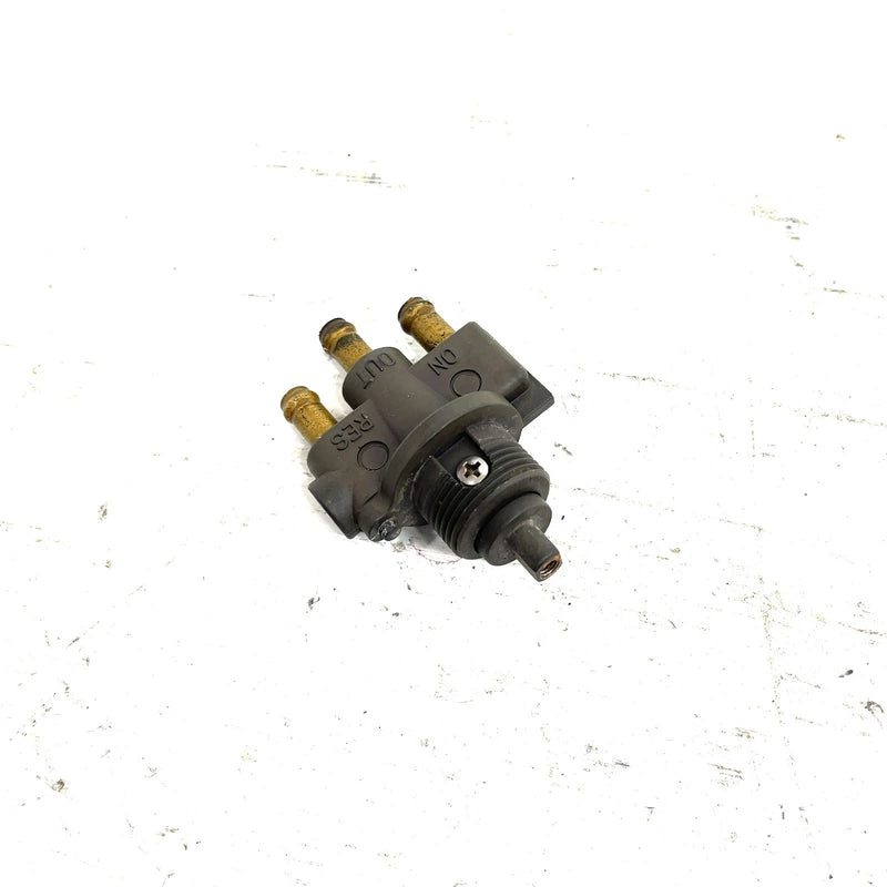 00-01 Yamaha WaveRunner GP1200 OEM Fuel Petcock 66V-24500-01-00 JY28