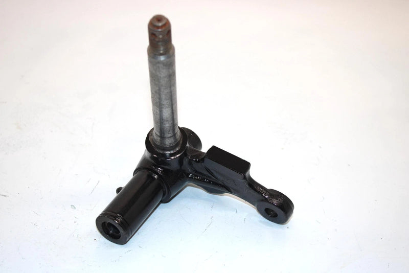 86 Yamaha  Moto 4 Yfm200dxs Oem Left Steering Knuckle 59V-23501-01-00 AY2