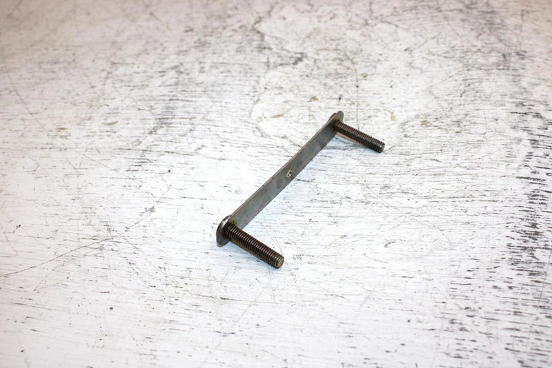 1997 Yamaha Vmax Sx 700 Triple Oem  Bracket 3 8CR-2196F-00-00 SY10