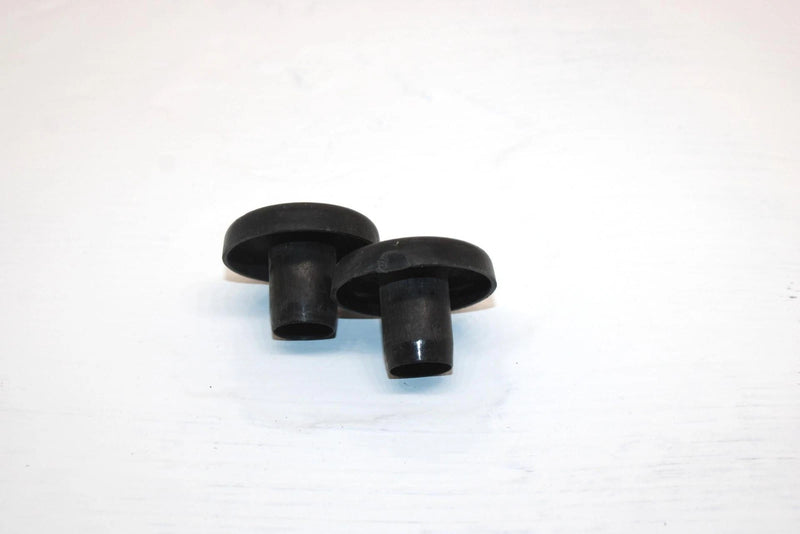 2000 Ski-doo Mxz 600 Oem Spindle Cap Pair 572091300 SS15