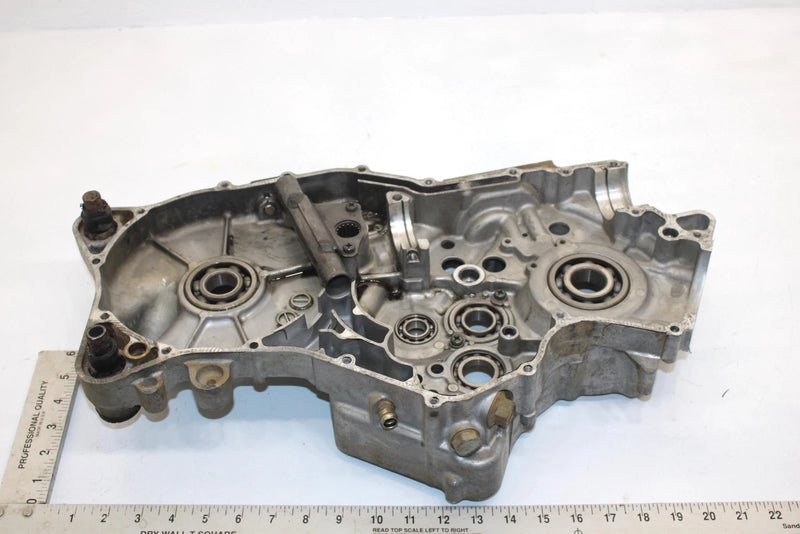 02 Arctic Cat 250 2x4 Oem Crankcase Half 3402-528 AA22