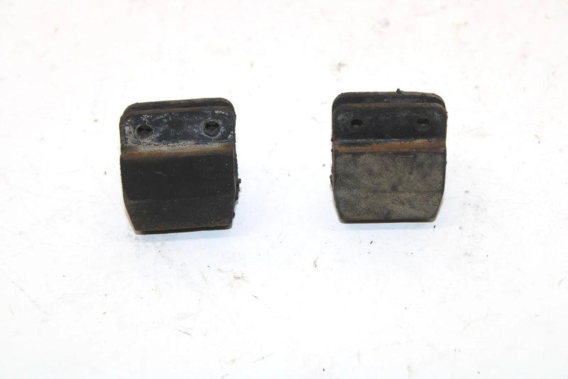Yamaha Oem Rear Skid Rail Bumper Pair 8V0-47456-00-00 Q1748