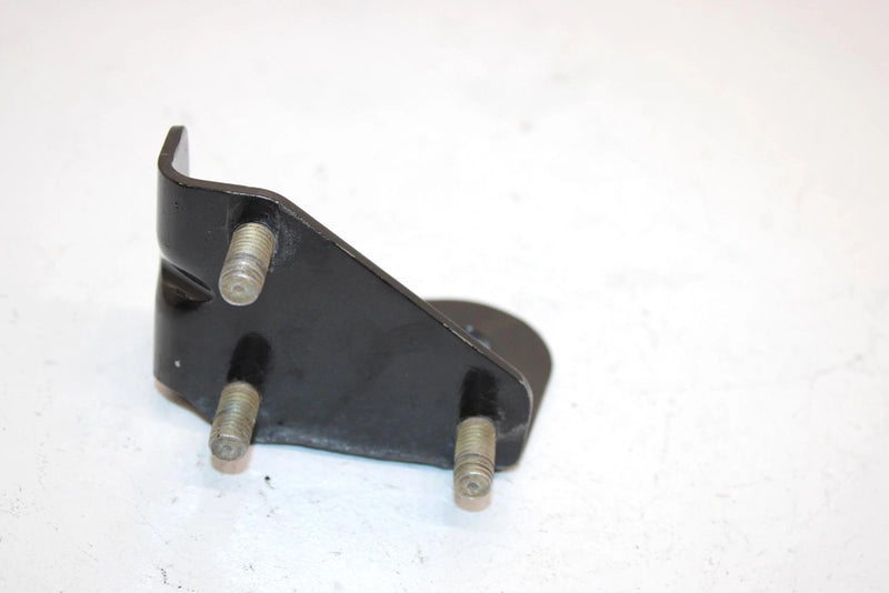 03 Bombardier Quest 650 Oem Top Front Engine Mount 707000161 AB1.1