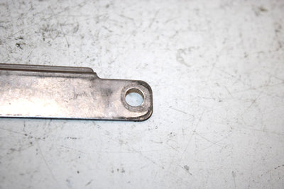 1994 Kawasaki 750 Ss Super Sport Oem Lock Rod Holder 11047-3779 JK9