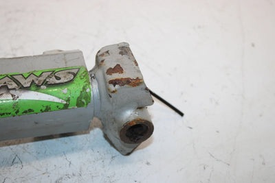 04 Arctic Cat Sabercat 600 Efi Oem Right Steering Spindle 1703-370 SA239