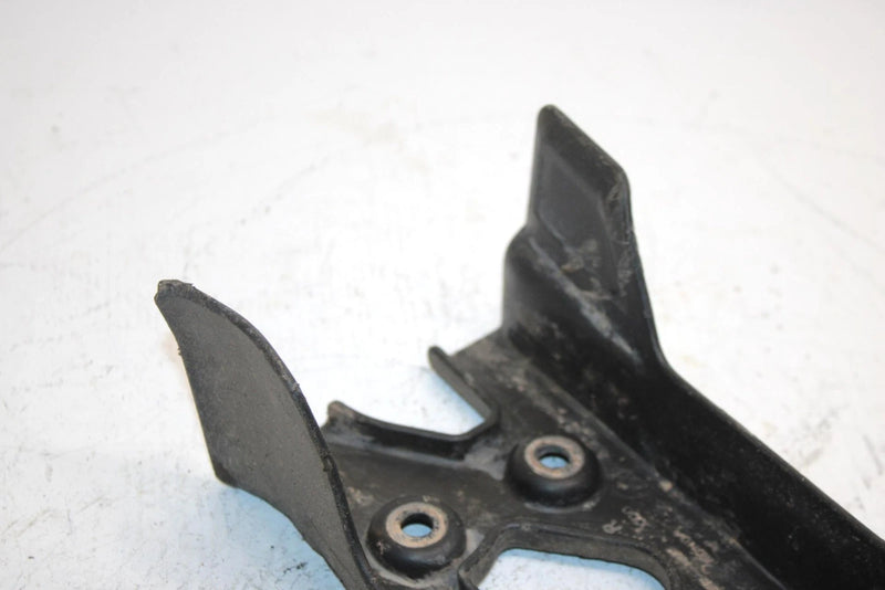 2004 Honda Fourtrax Rincon OEM Right Rear Axle Shield 52315-HN8-000 AH2