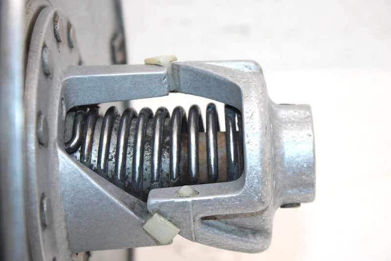 1989 Yamaha Inviter Oem Secondary Driven Clutch 85T-17670-00-00 SY17