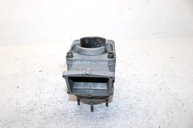 1995 Yamaha Vmax 600 Le Oem 75mm Bore Cylinder Head 8CA-11311-00-00 SY21