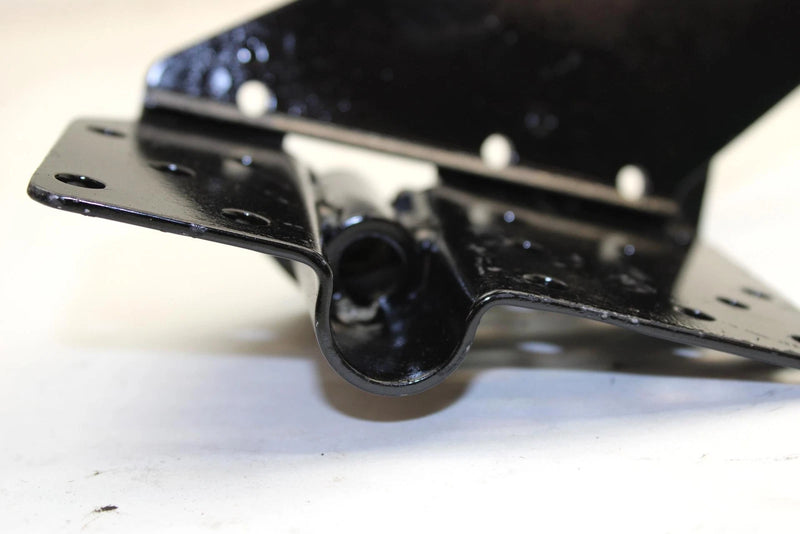 2002 Yamaha Sx Viper Oem Left Pivot Pipe 8DF-21941-00-00 Q2666