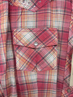 New Women’s Cumberland Pink Plaid Long Sleeve Pearl Snap Large GG-75