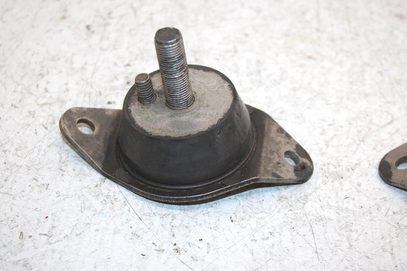 2002 Polaris Virage Oem Engine Mount Dampner Pair 3021254 JP32