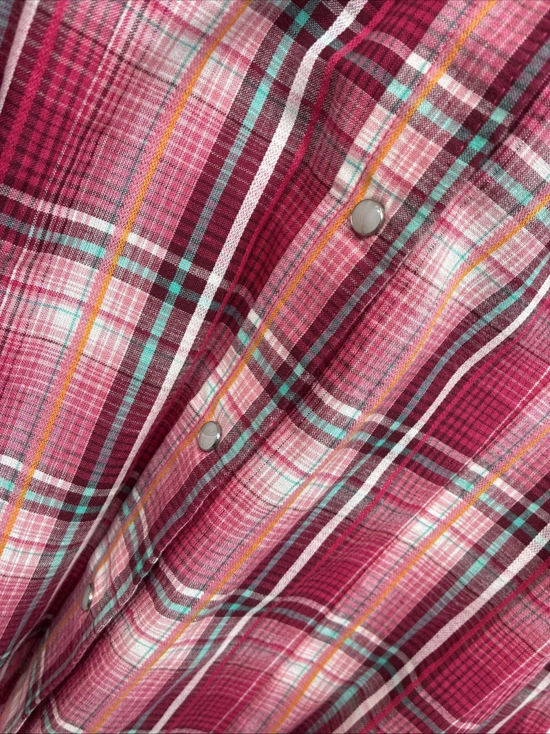 New Women’s Cumberland Pink Plaid Long Sleeve Pearl Snap Medium LL-49