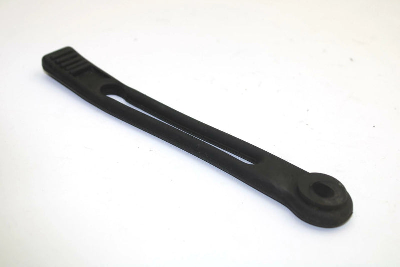 Yamaha OEM Hood Shroud Strap 8m6-77171-00-00 Q1714