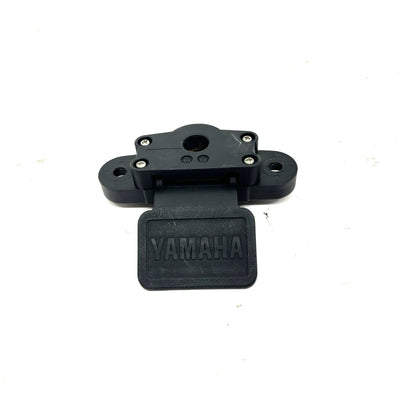 01-05 Yamaha WaveRunner XLT1200 OEM Seat Latch F0D-6517C-04-00 JY27