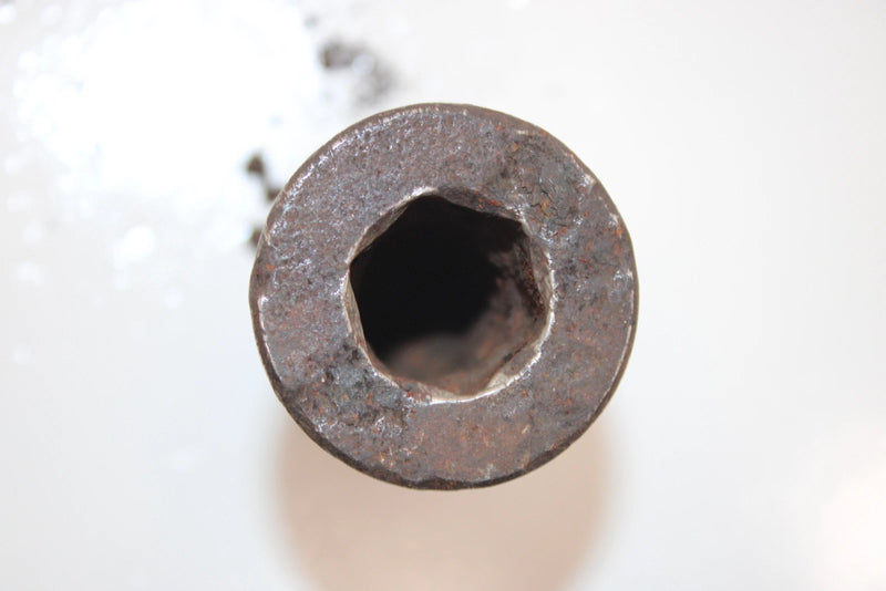 84 Honda Fourtrax 200 Trx200 A Oem Left Swingarm Pivot Bolt 90122-VM5-000 AH33