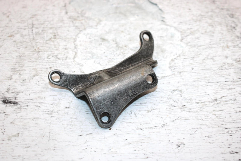 1990 Yamaha  Moto 4 Oem Starter Motor Bracket 24W-81823-00-00 AY5
