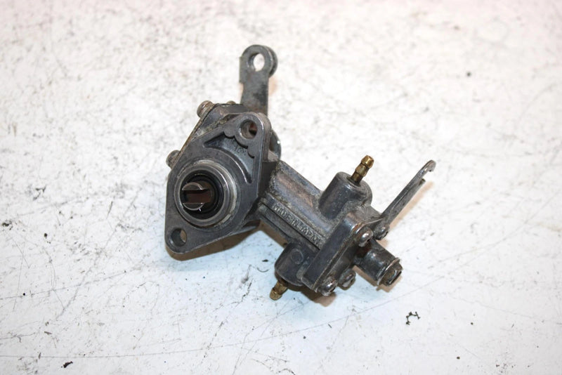 94 Polaris 440 L/c Oem Oil Pump 3084013 Q5556