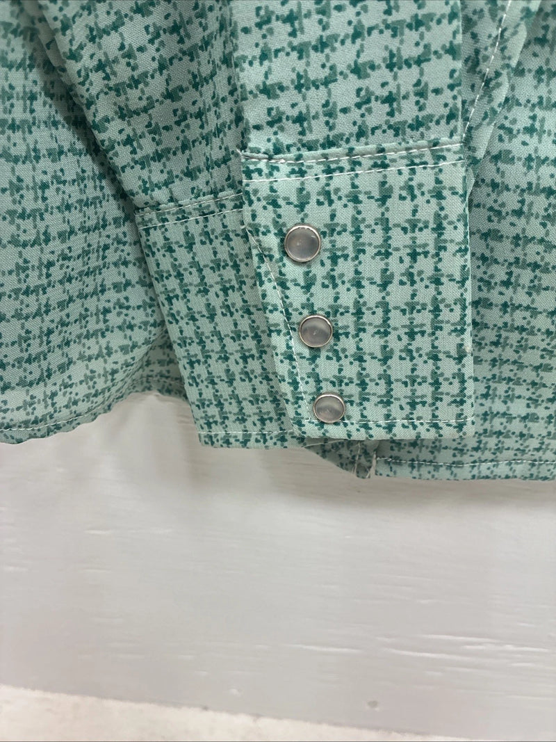 New Women’s Dickson Jenkins Green design Long Sleeve Pearl Snap Small DD-44