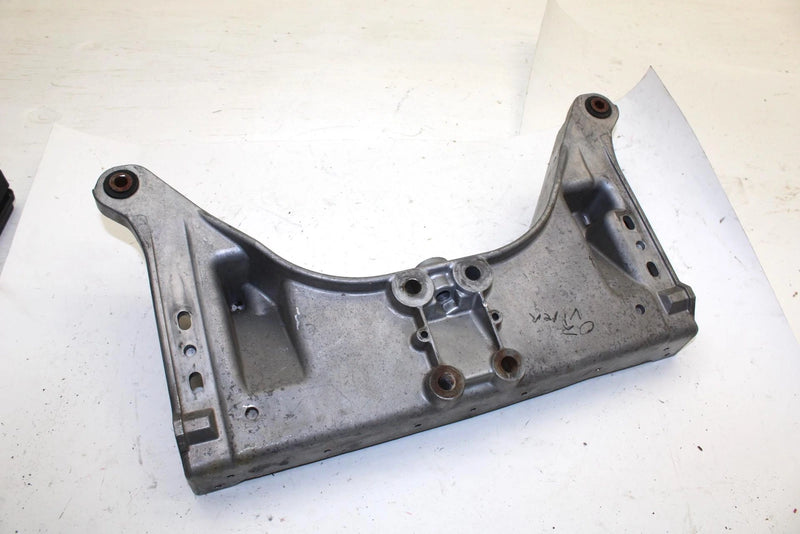 2002 Yamaha Sx Viper Oem Bulkhead 8EK-2191A-00-00 SY112