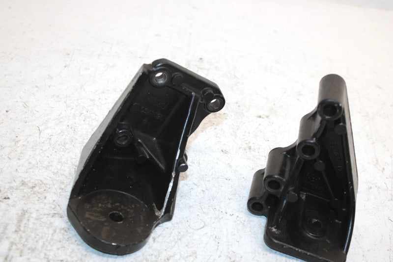 2007 Sea-doo Rxp 215 Oem Engine Mount Bracket Set 420811787 420811797 JS51