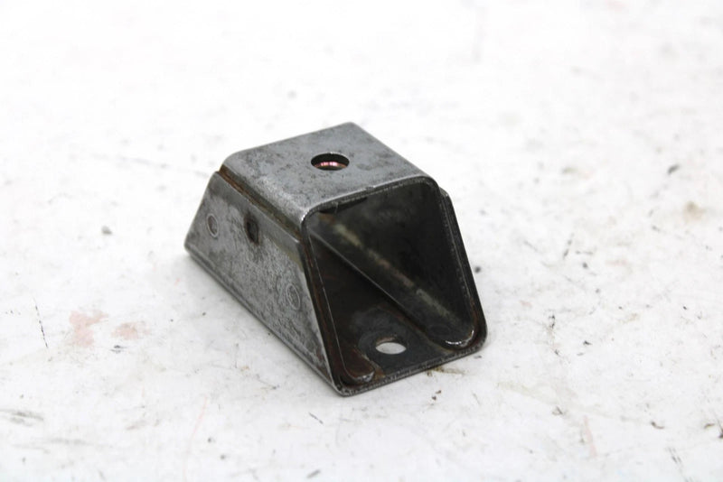1985 Yamaha Enticer 340 Oem Bumper Stay 8X0-77535-00-00 SY132