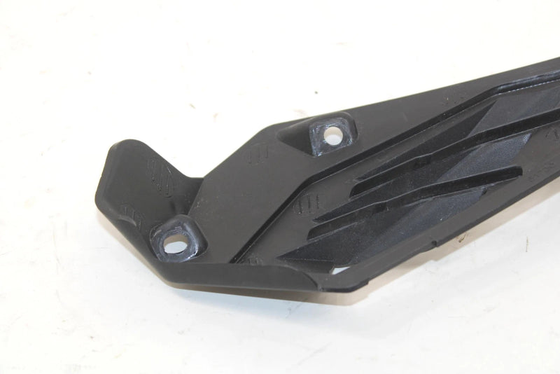 2017 Ski-doo Grand Touring 900 Oem Panel 420917705 SS65
