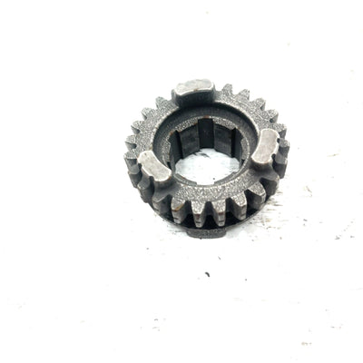 96 Yamaha Big Bear 350 YFM350FW 4x4 OEM 24T 5th Wheel Gear 4KB-17251-00-00 AY55