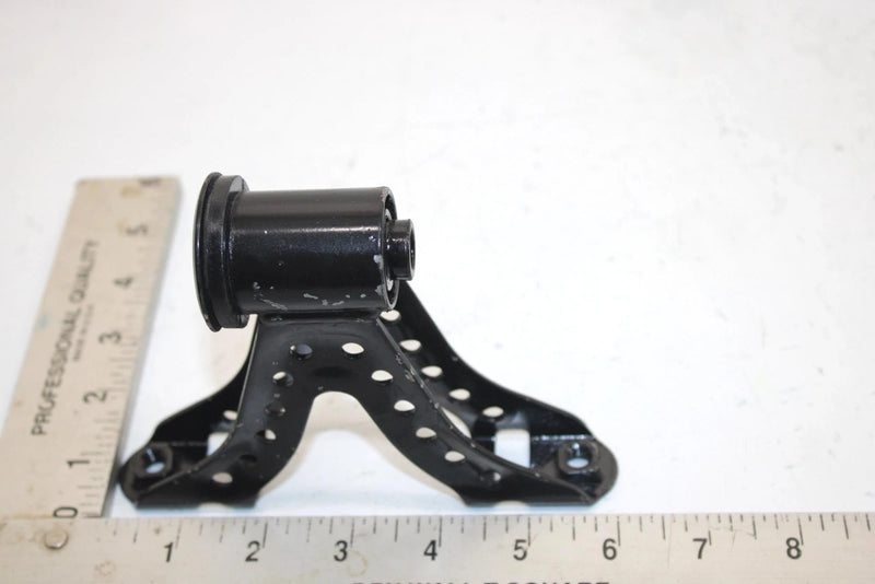 01 Yamaha  Kodiak  2wd Oem Front Upper Engine Mount 5GH-21315-00-00 AY29