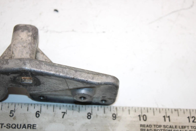 05 Polaris Rmk 900 Oem Right Rear Motor Mount 5134875 SP1