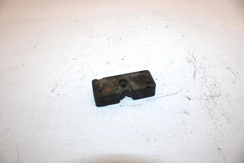 2011 Polaris Ranger 800 Oem Tailgate Latch 7081568 XP4