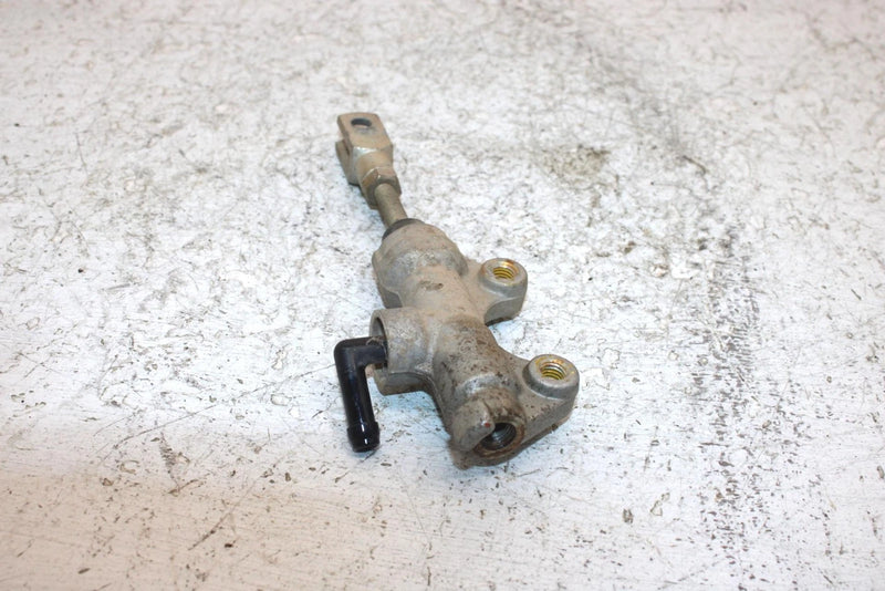 2006 John Deere  Buck 650 Oem Rear Brake Master Cylinder 705600154 AJ0