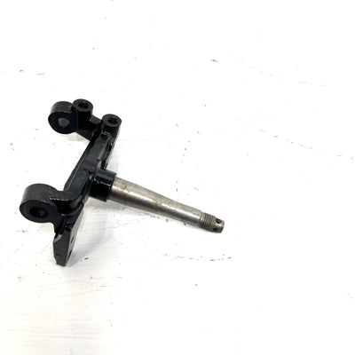 1996 Yamaha Warrior 350 OEM Front Steering Knuckle 3GD-23502-10-00 AY60