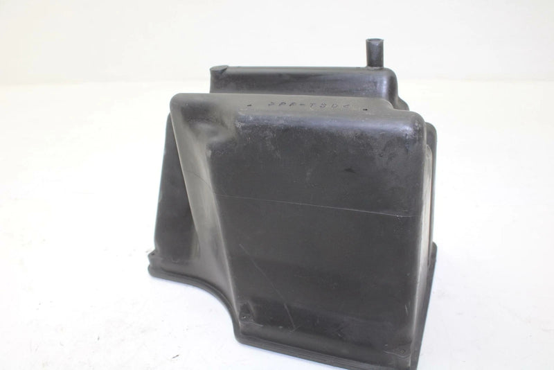 96 Yamaha Vmax 500 XT Pro Action OEM Airbox 8AB-14441-00-00 SY43