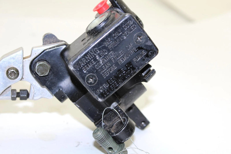 Yamaha Oem Brake Master Cylinder 8FA-W2587-00-00 B87