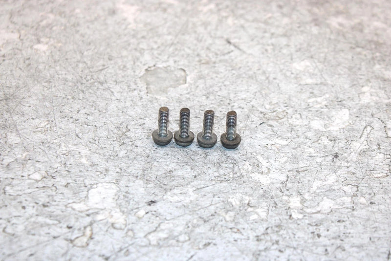 1994 Yamaha  Timberwolf 4wd Oem Air Box Lid Bolt Set Of 4  97885-05016-00 AY25